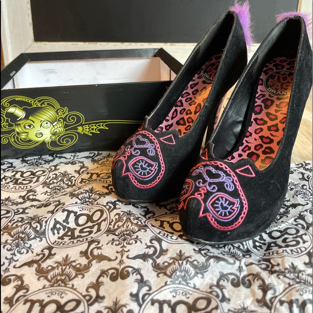 Women’s Too Fast Ashoka-Kitty heels-7